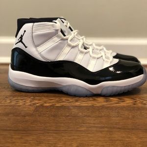 Jordan 11 Concord Size 9.5 NEW